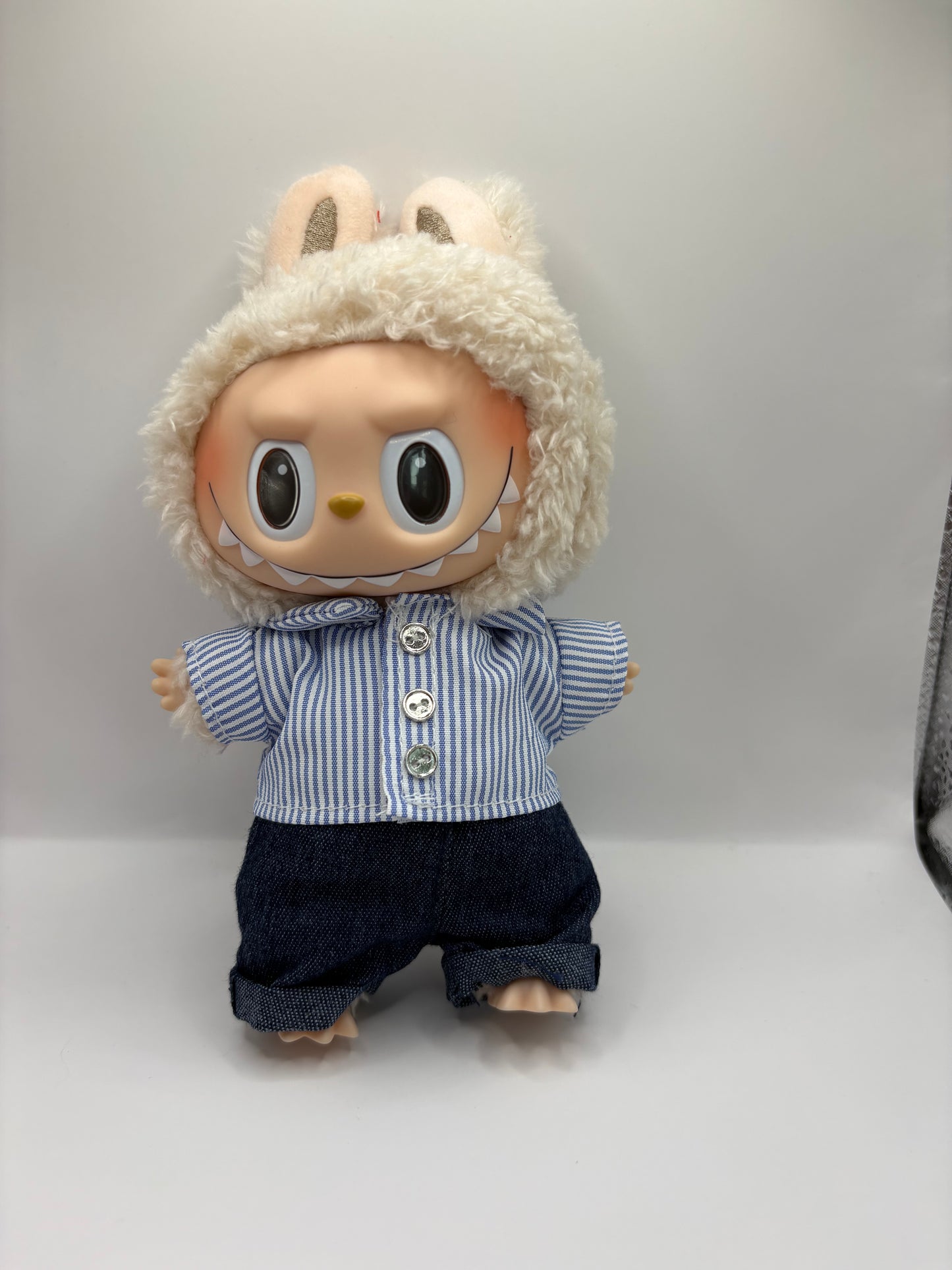 Labubu Mini Flip with me outfit (Doll not included)
