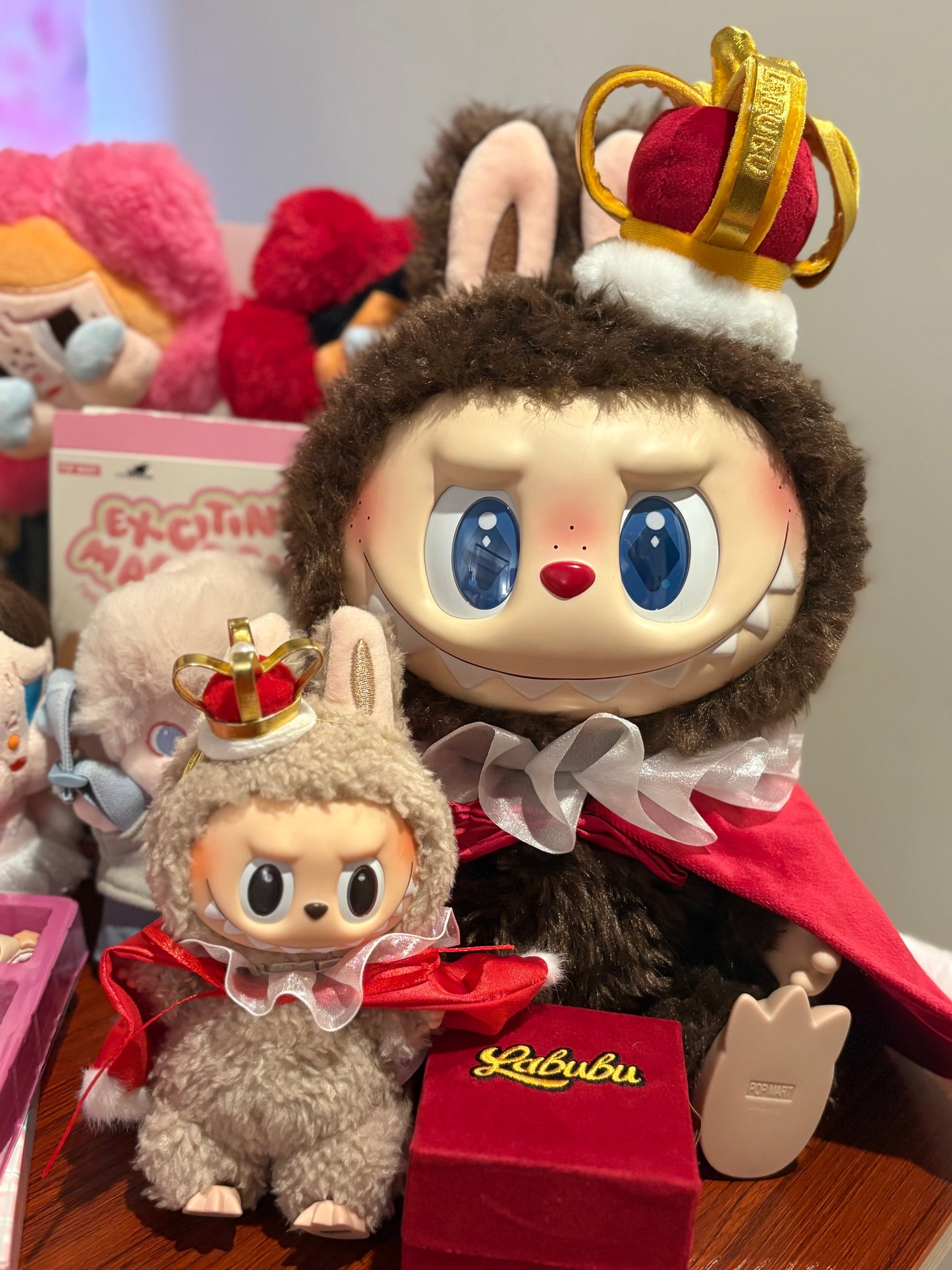 Labubu King outfit- twins with the Medium King doll (Doll not included)