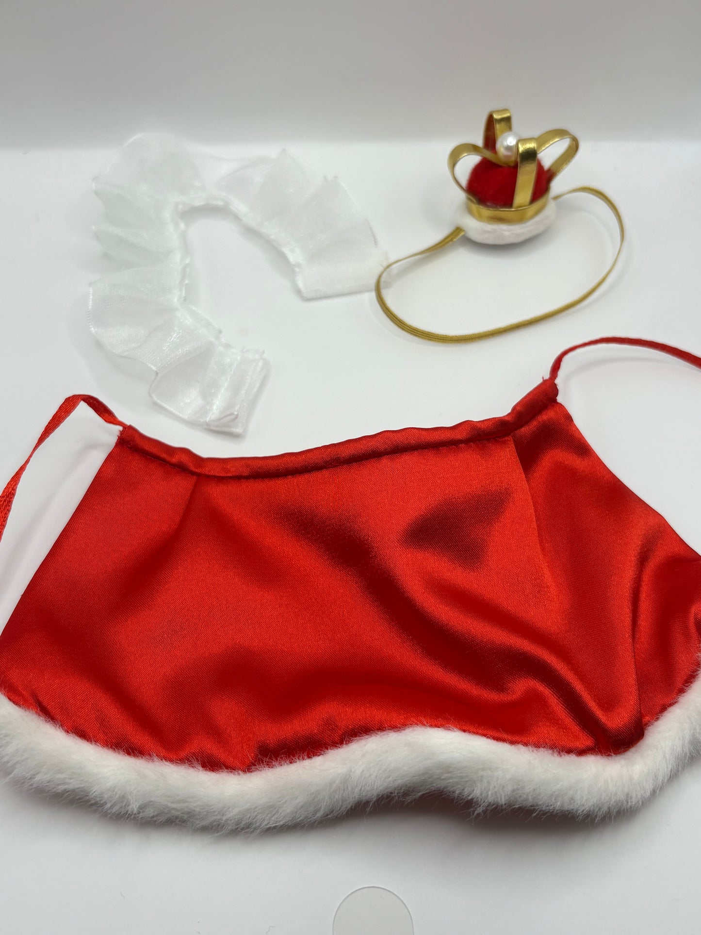 Labubu King outfit- twins with the Medium King doll (Doll not included)